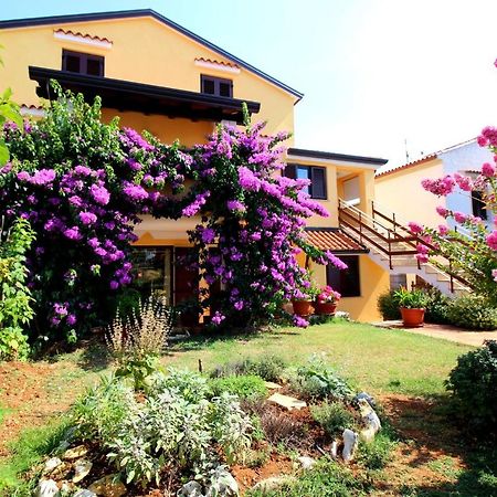 Apartments Tancel Porec Bagian luar foto