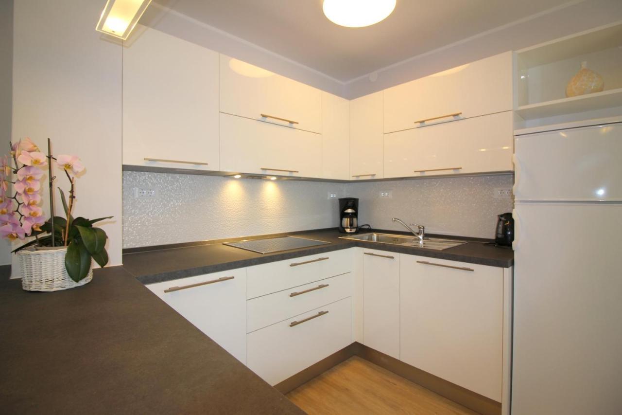 Apartments Tancel Porec Bagian luar foto